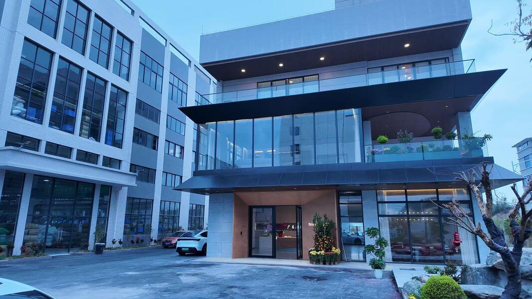 LA CHINE FOSHAN QIJUNHONG PLASTIC PRODUCTS MANUFACTORY CO.,LTD Profil de la société